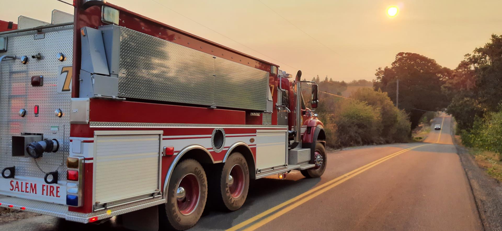 Salem Fire Truck responding to Liberty Fire